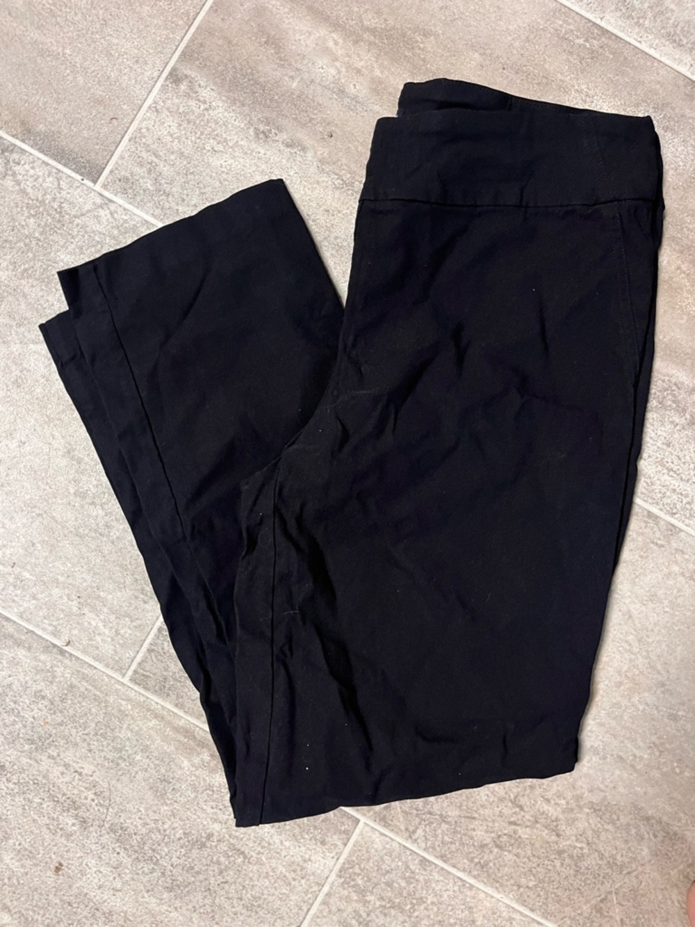 Hilary Radley Black Cropped Knit Pants